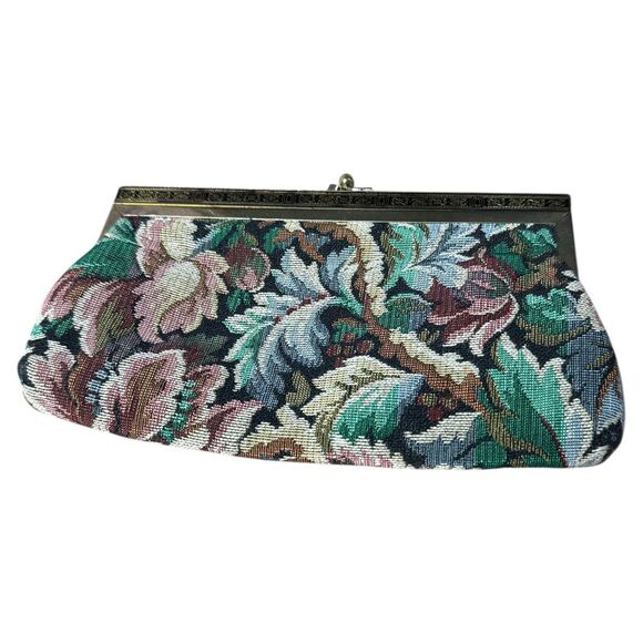 Floral Tapestry Clutch Purse Kiss Lock Bag Made in Hong Kong 50s 60s Elegant - Picture 2 of 7